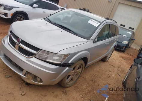 2010 Dodge Journey Sxt z USA, uszkodzony, nr VIN 3D4PH5FV1AT107007